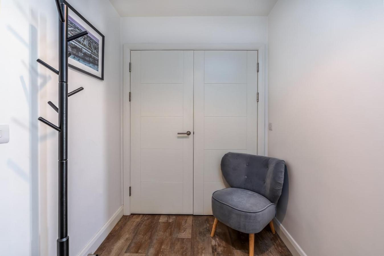 Chic & Modern Apartment - Bedminster Parade 布里斯托 外观 照片